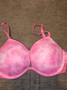 PINK Victoria's Secret Pink Super Push Up Tie-Dye Molded Cup Bra 34D